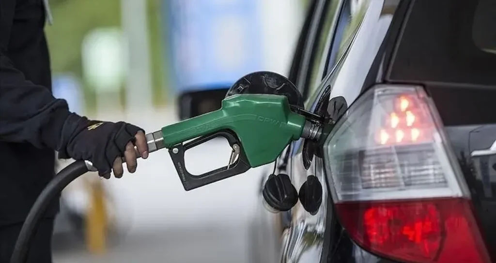 Eşel Mobil Sisteminin Sona Ermesiyle Benzine 12,48 Liralık Vergi Artışı Bekleniyor