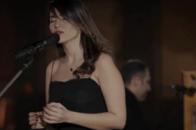 İran'da Başörtüsüz Konser Veren Şarkıcı Parastoo Ahmadi'nin Kırbaç Cezası Onandı