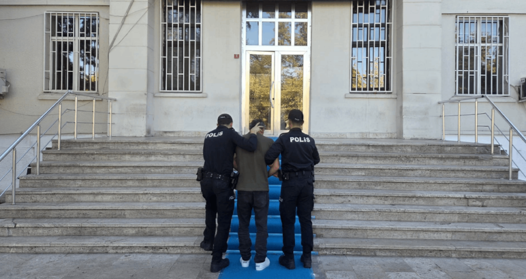 Edirne Uzunköprü'de Maden İşçilerinin Bıçaklı Kavgasında Bir Kişi Hayatını Kaybetti