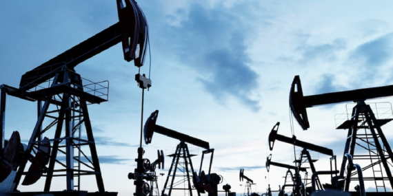 Brent petrol jeopolitik riskler ve azalan ABD stoklarıyla 115 dolar eşiğini aştı