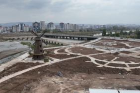 Sivas'ta 684 Bin Metrekarelik Kızılırmak Kıyı Düzenlemesinde Hedef Yıllar Açıklandı